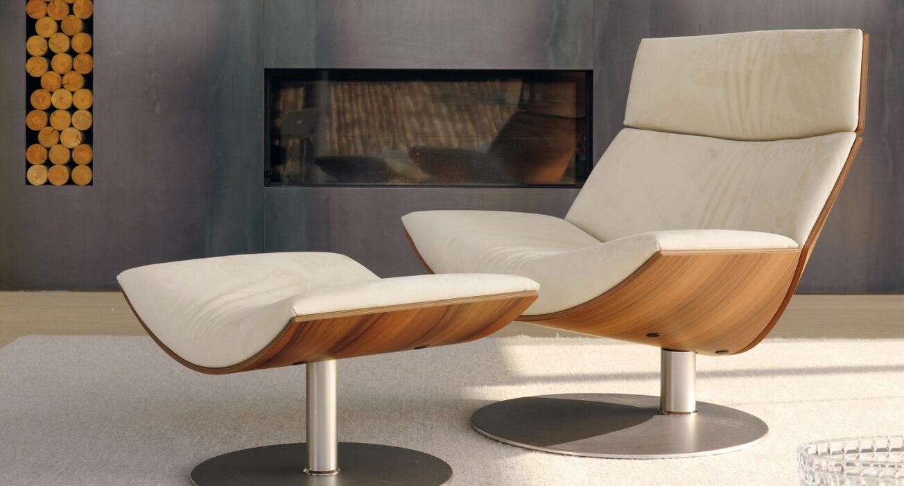 Heat Treated Plywood Swivel Armchair